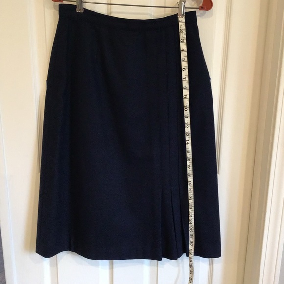 Vintage Navy Blue Womens 2 piece Suit, size 10 - Picture 10 of 11